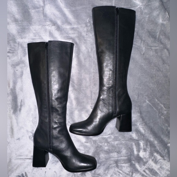 Reformation Nylah Nappa Knee Boot, size 7 Black - Picture 4 of 12